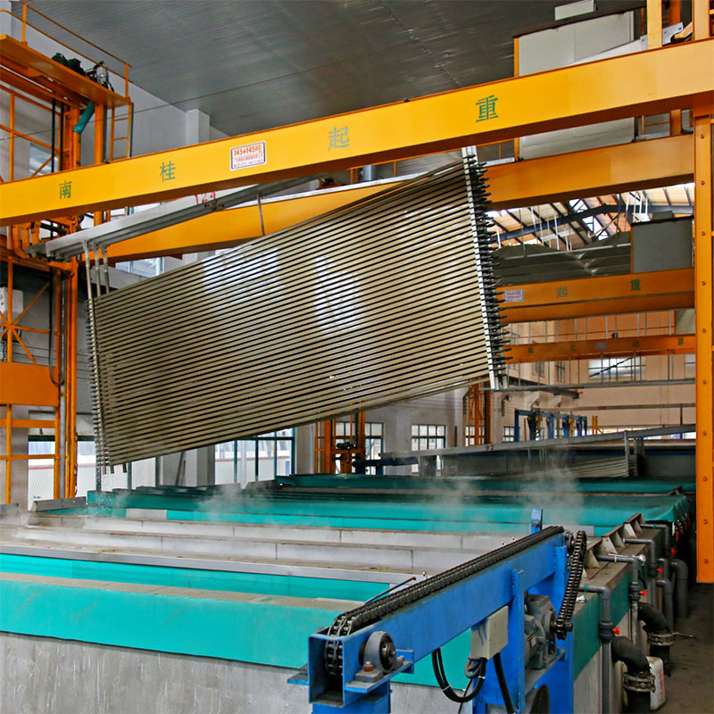 氧化、電泳生產(chǎn)線